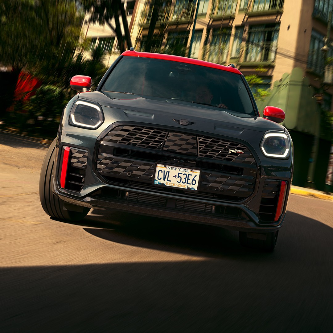 MINI John Cooper Works - Bağlantılı MINI